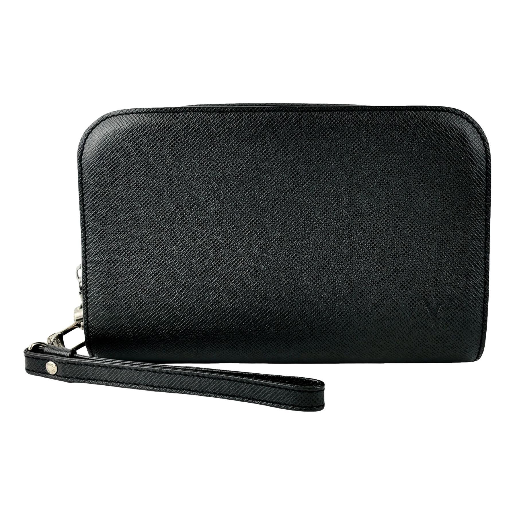 Leather clutch bag