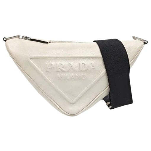 Triangle leather handbag