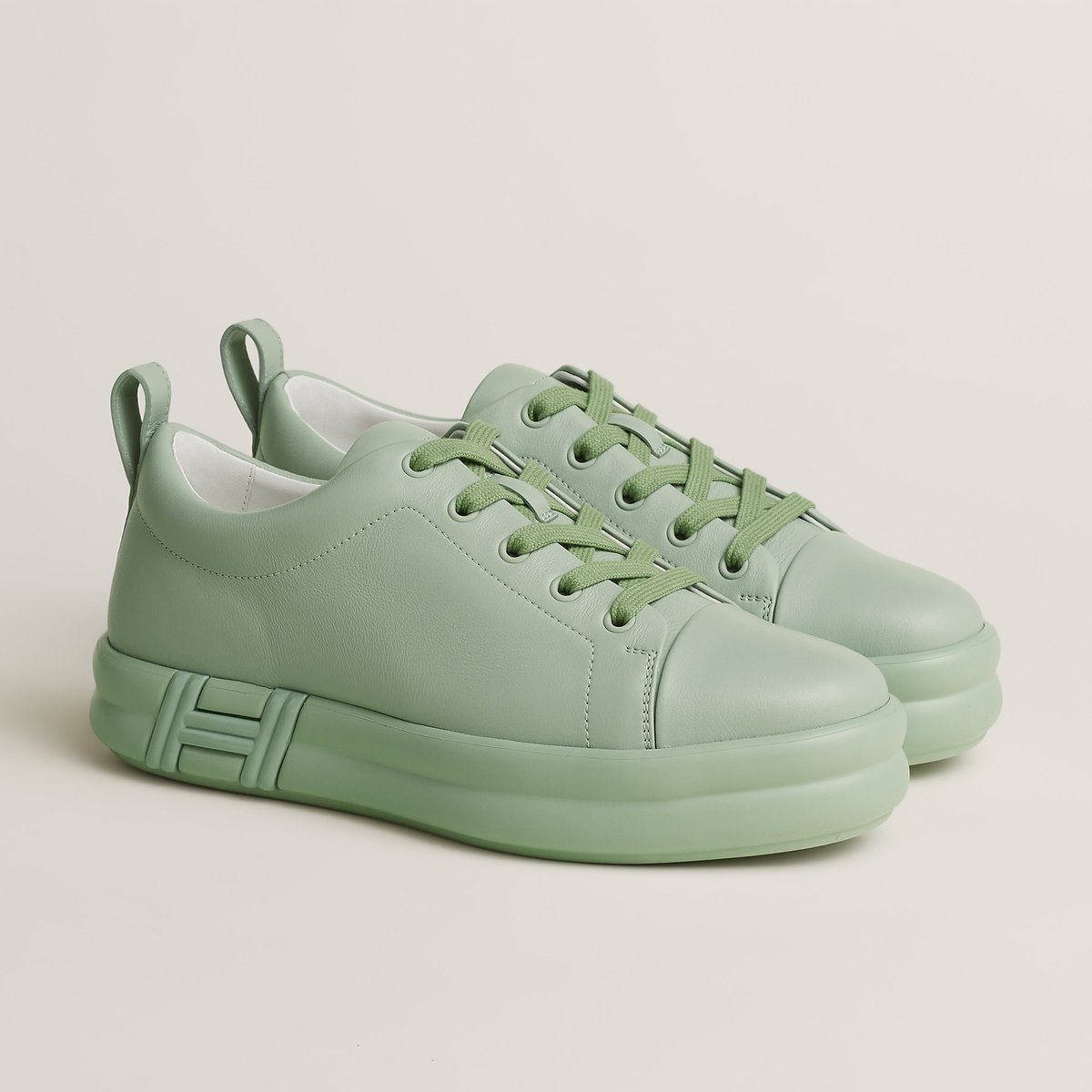 Happy sneaker