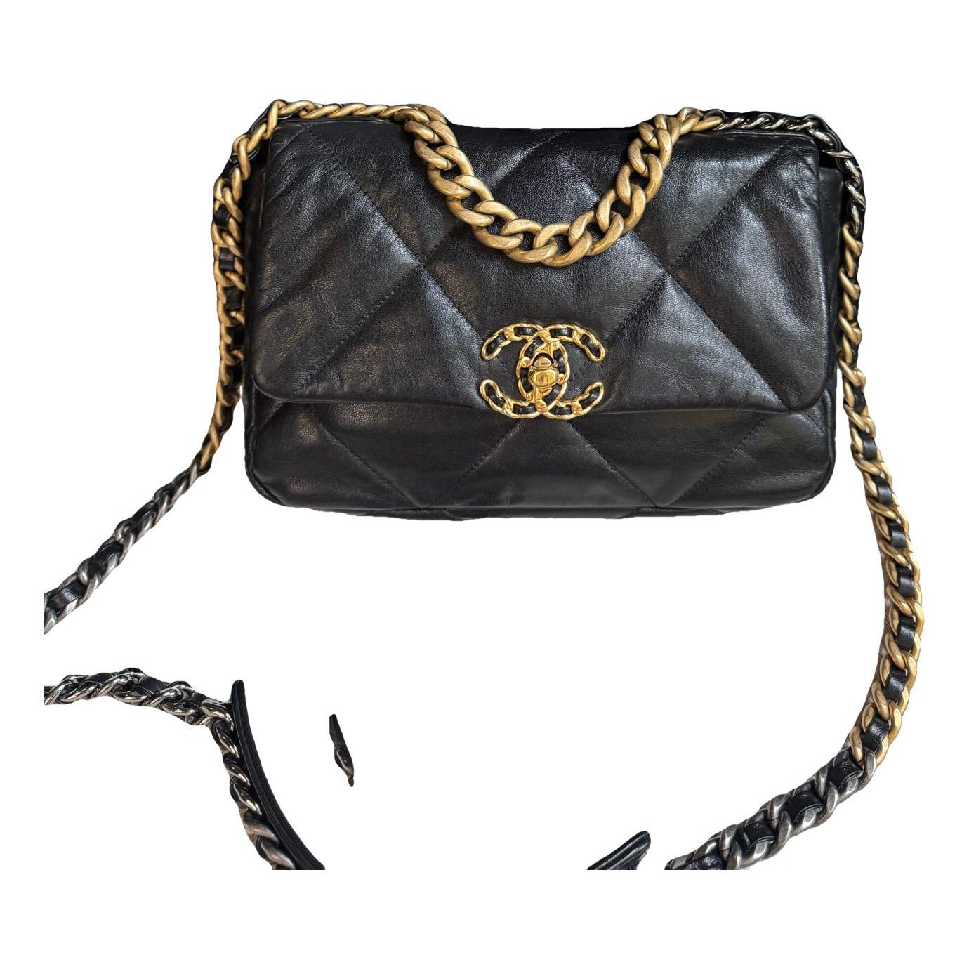 Chanel 19 leather crossbody bag