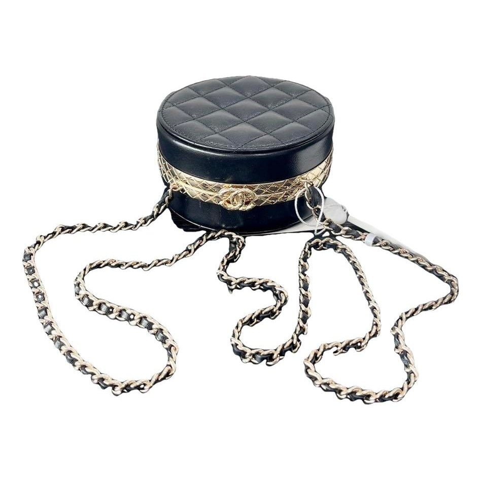 Chanel 19 leather handbag