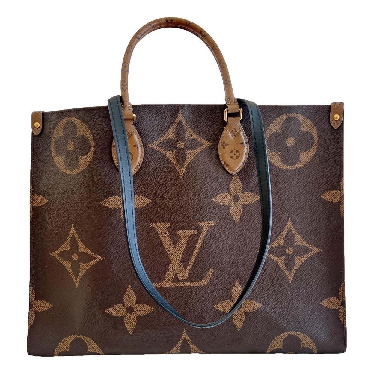 Onthego leather handbag