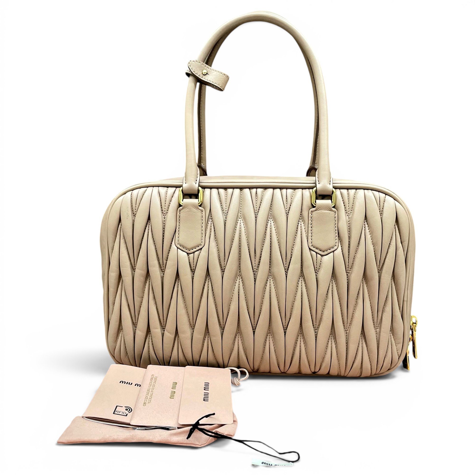 Leather handbag