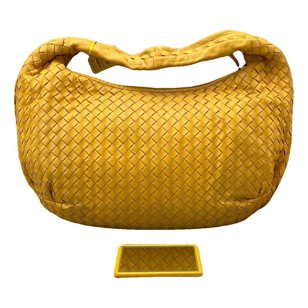 Veneta leather handbag