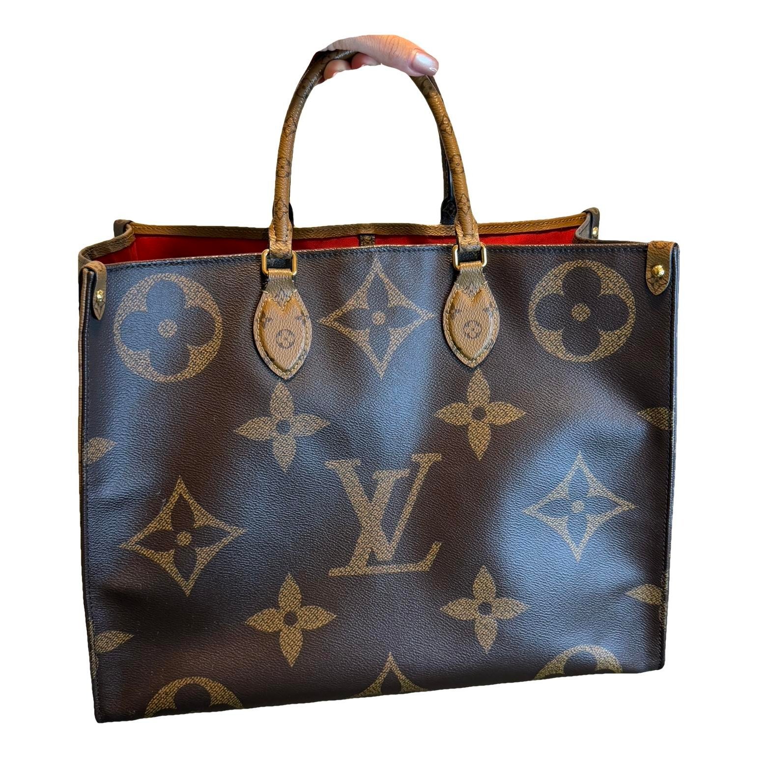 Onthego leather tote