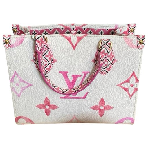 Onthego leather handbag