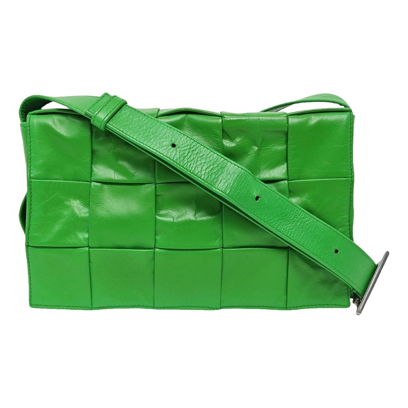 Cassette leather crossbody bag