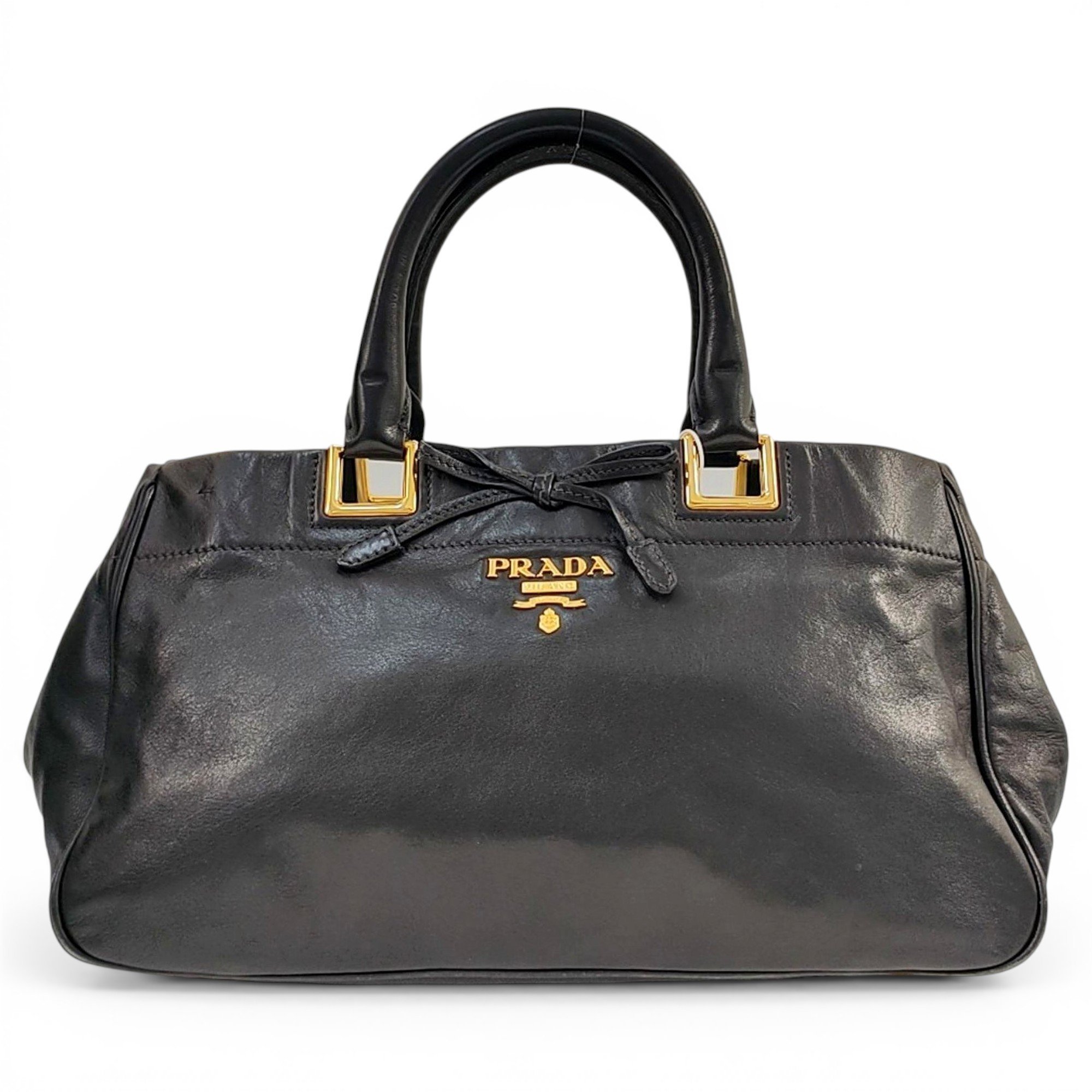 Buckle leather handbag