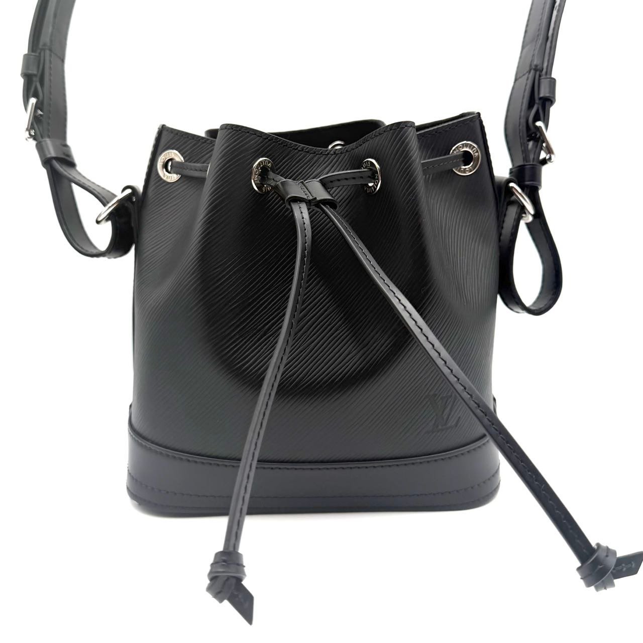 NéoNoé BB leather handbag