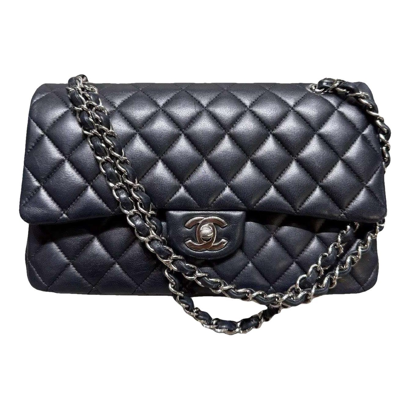 Timeless/Classique leather crossbody bag