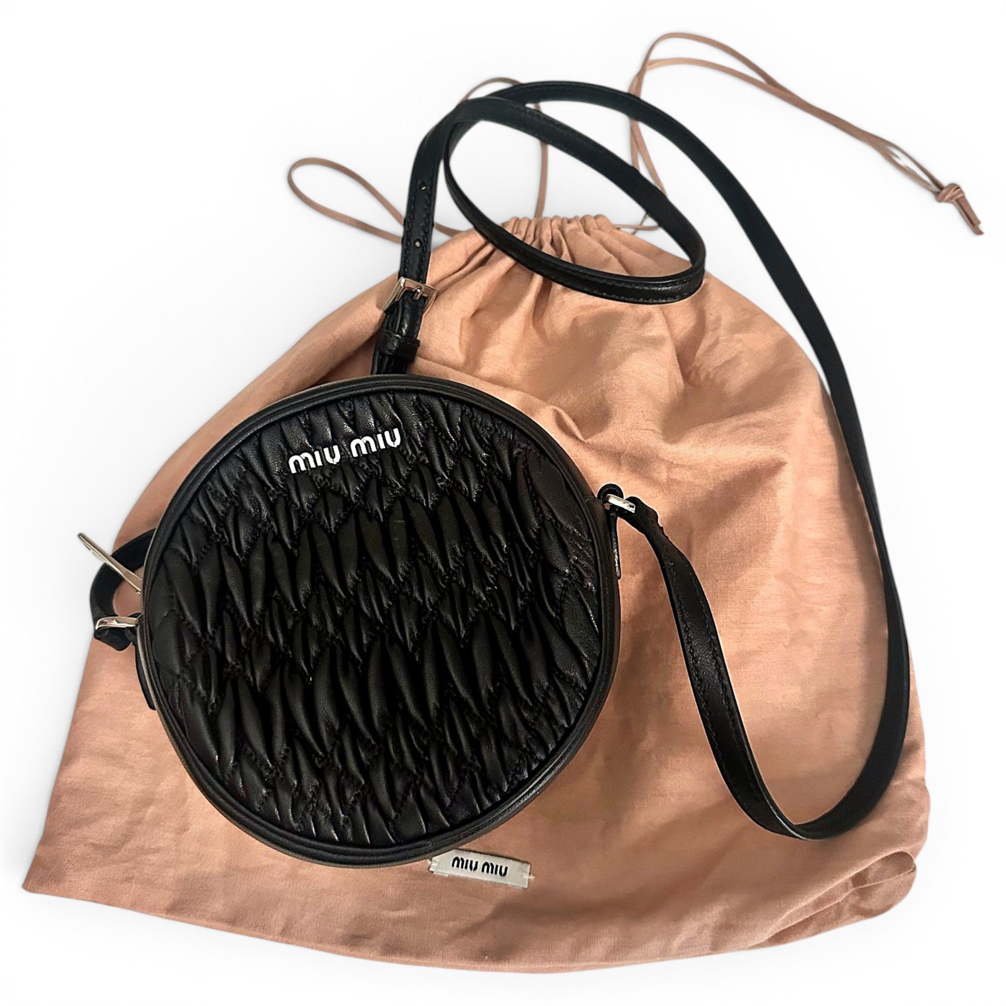 Matelassé leather crossbody bag