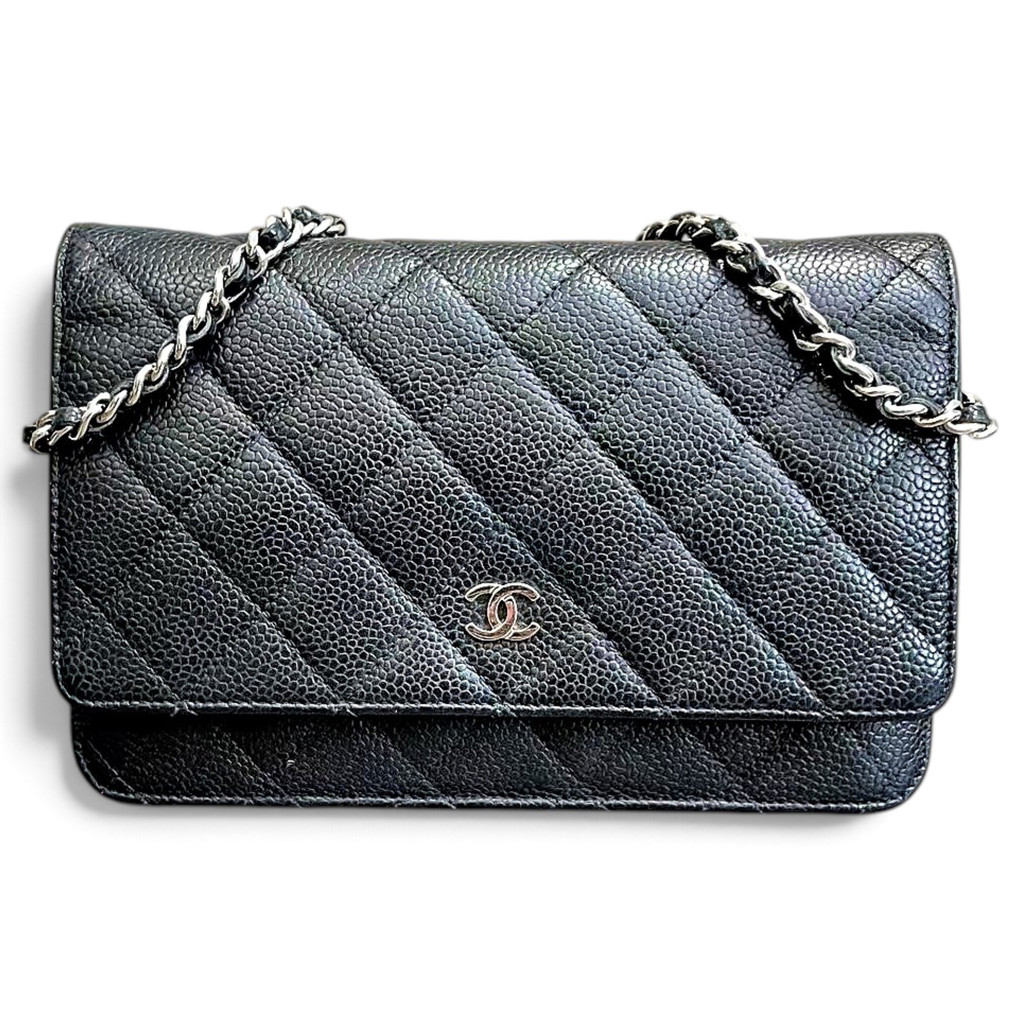 Wallet On Chain leather crossbody bag