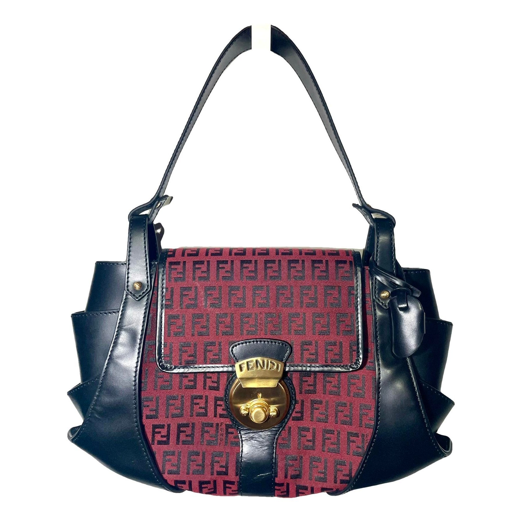 Baguette cloth handbag
