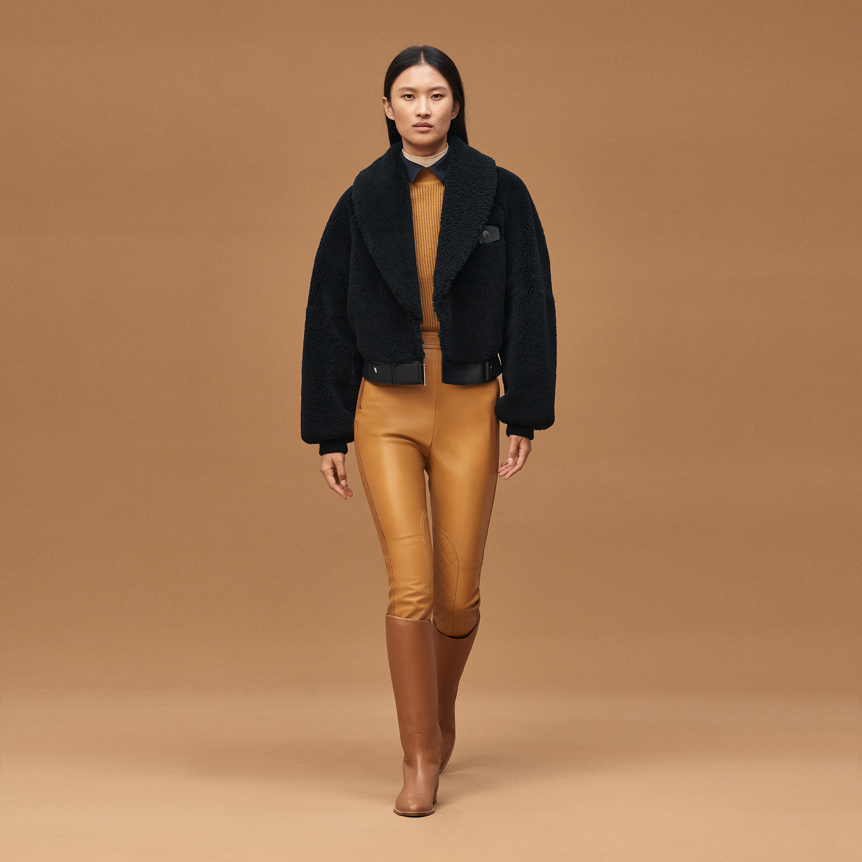 Short leather coat