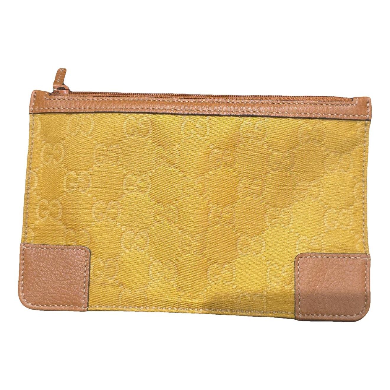 Cloth clutch bag