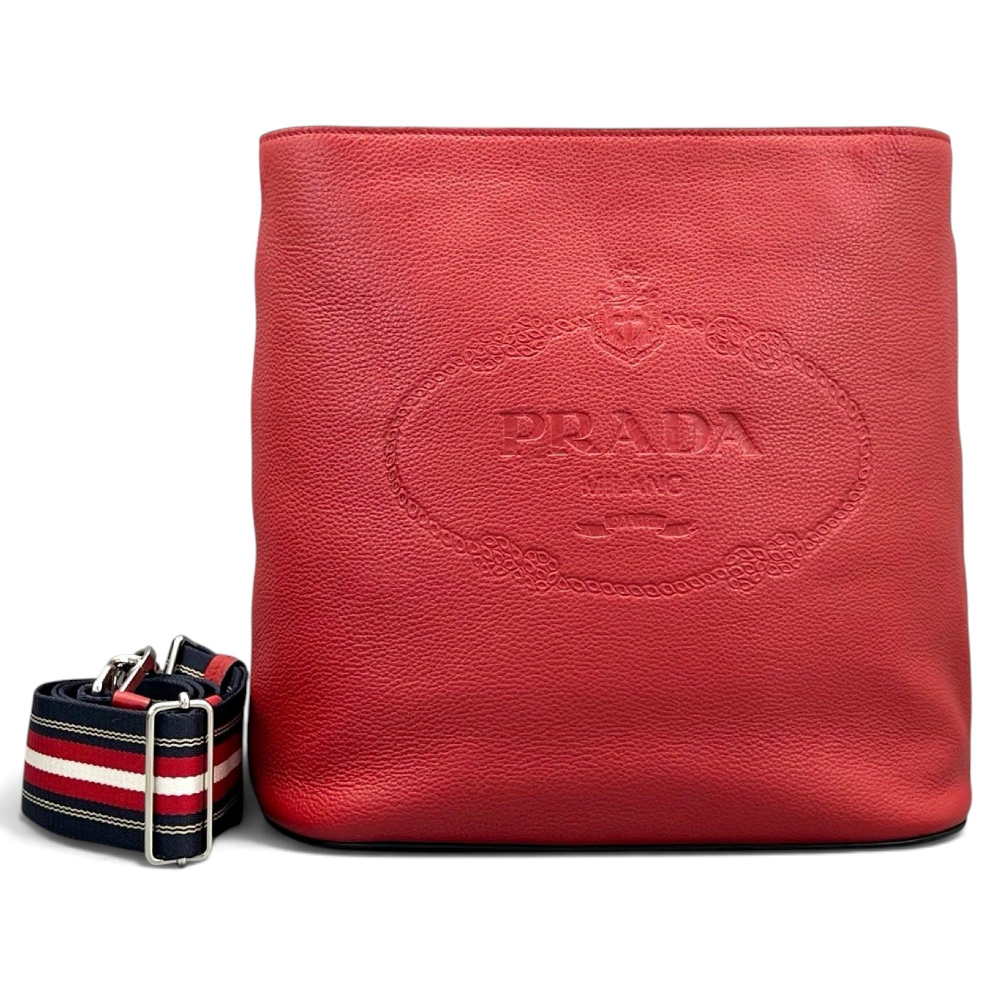 Leather bag