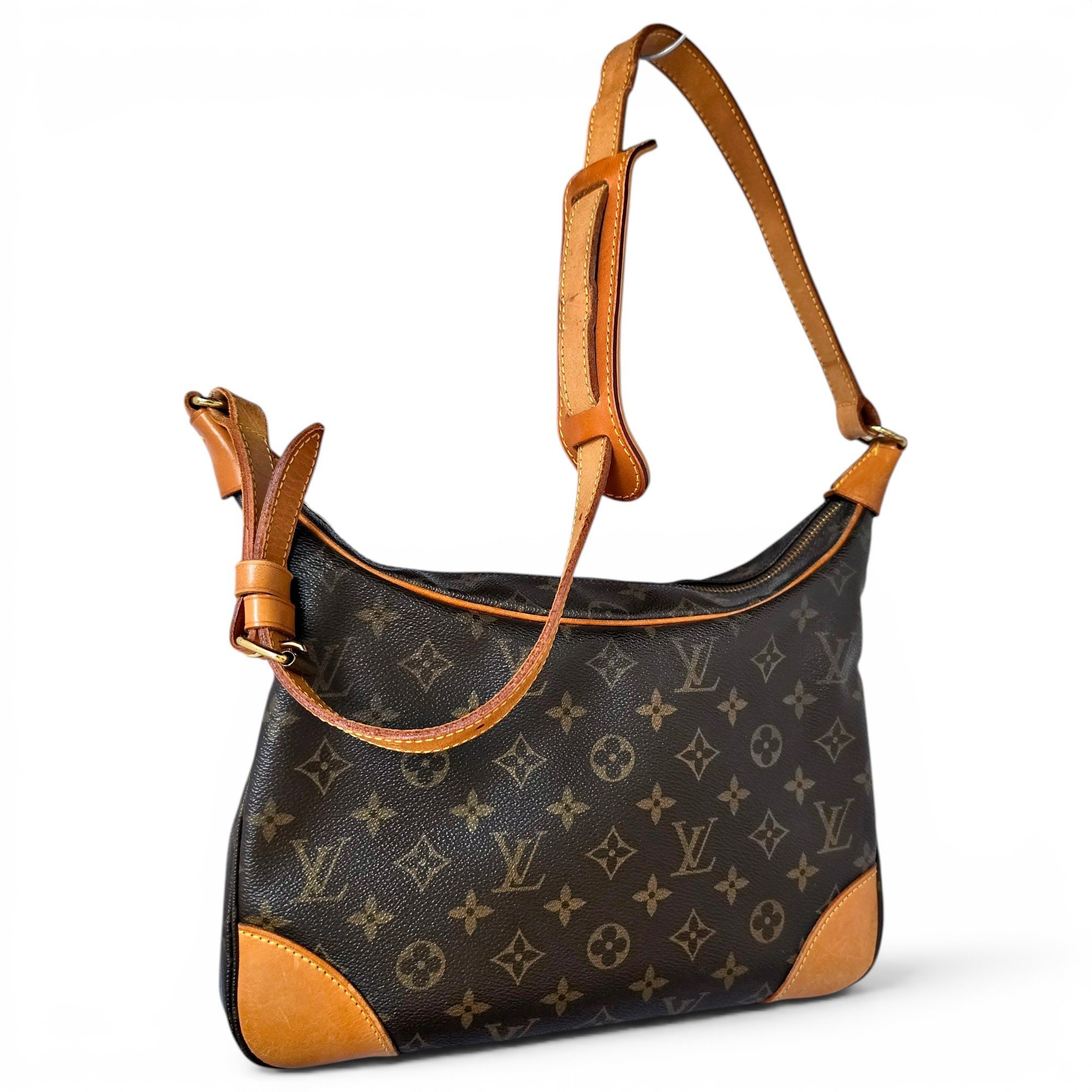 Louis Vuitton Boulogne leather handbag