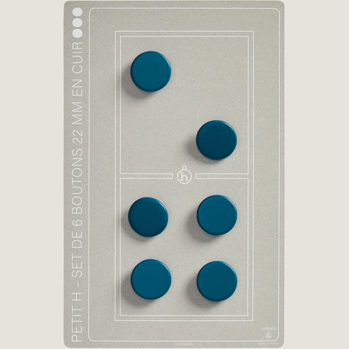 Random Lambskin Buttons