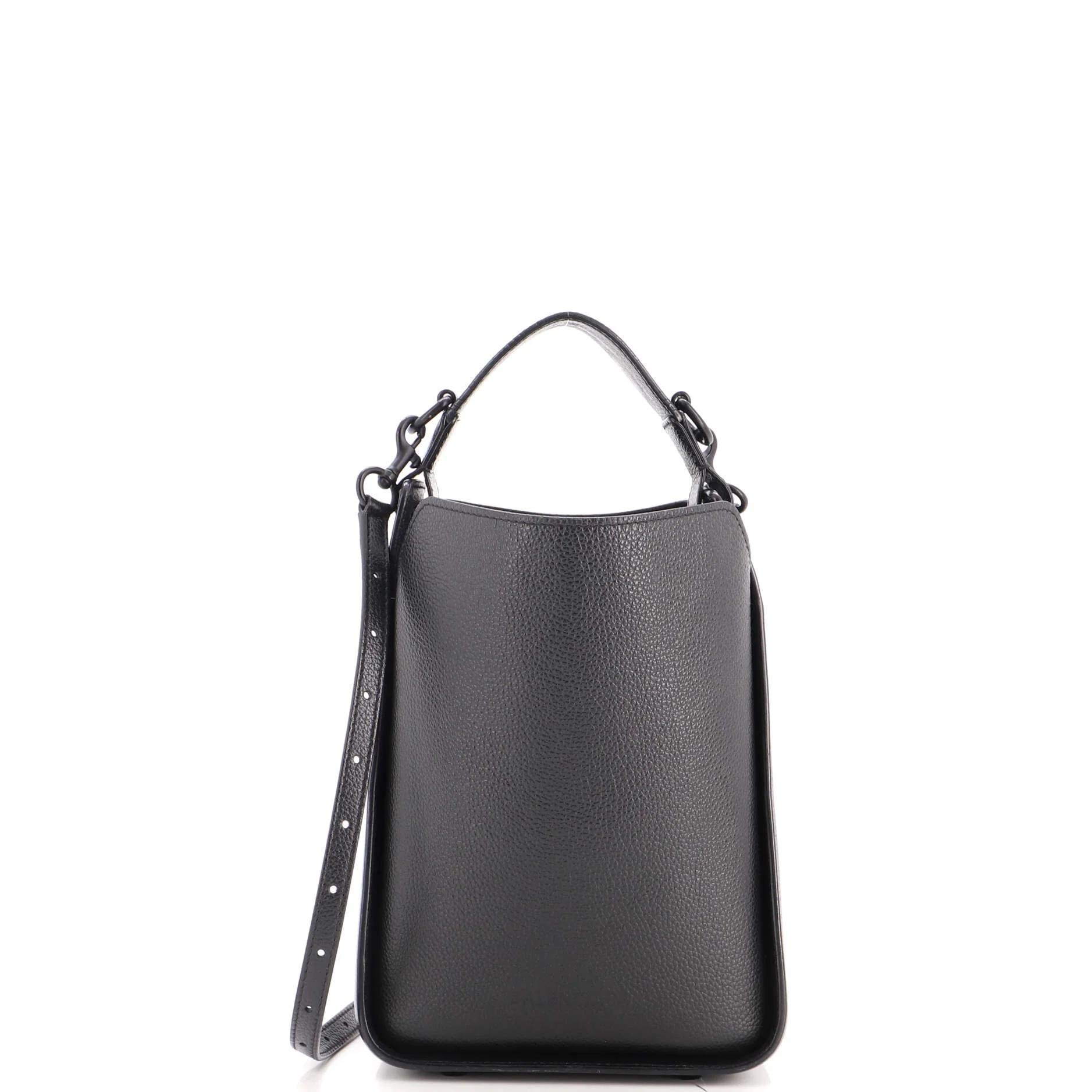Leather tote