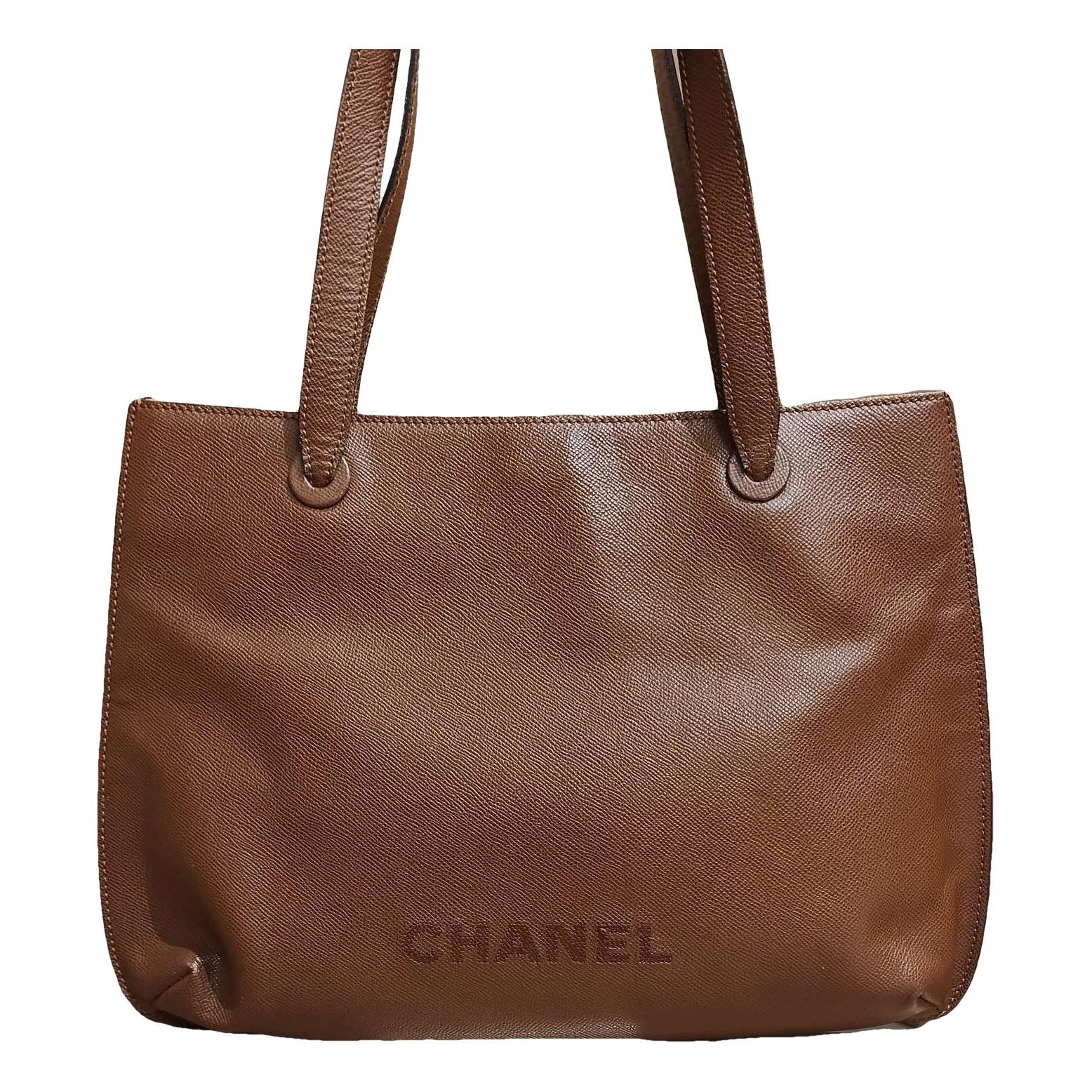 Leather tote