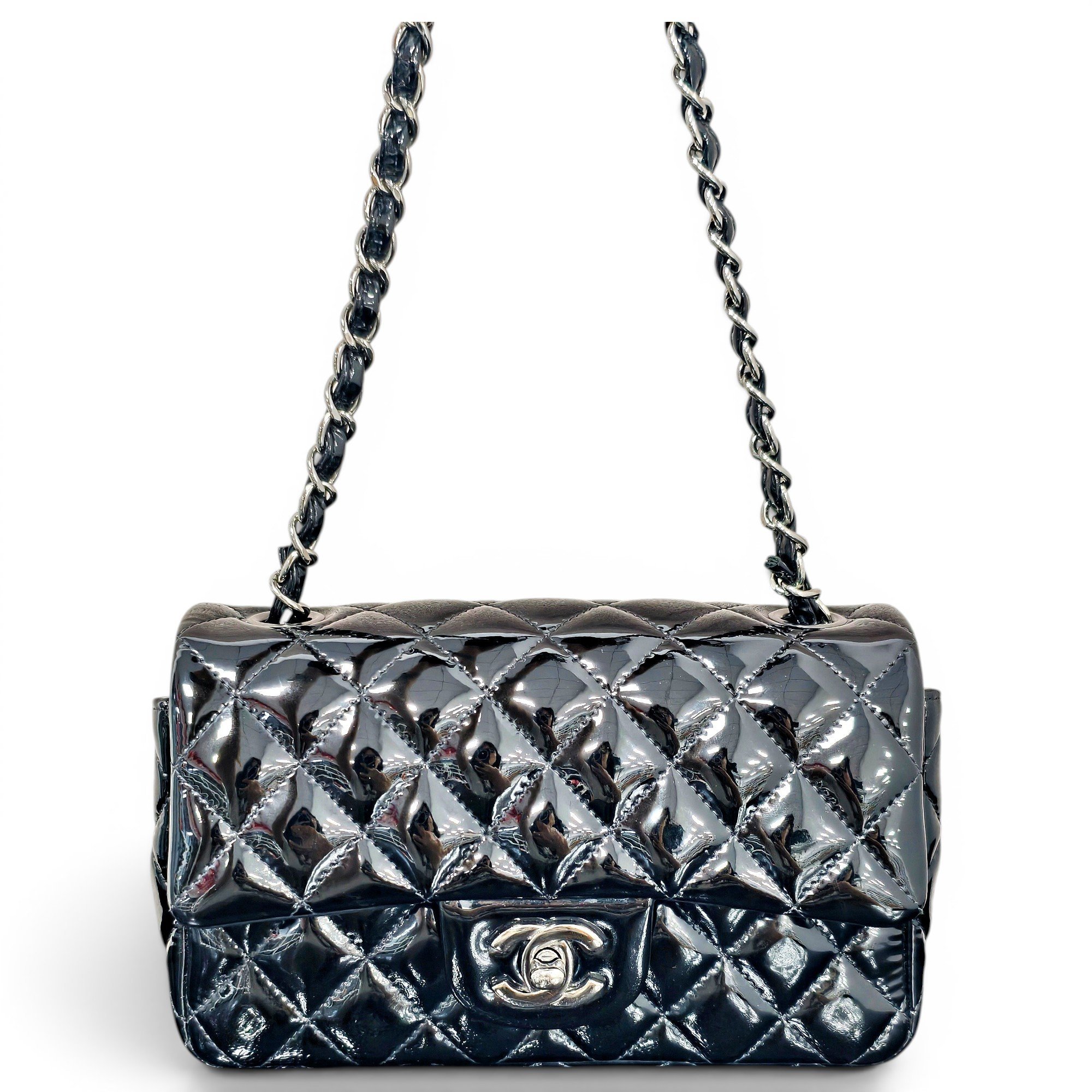 Timeless/Classique leather crossbody bag