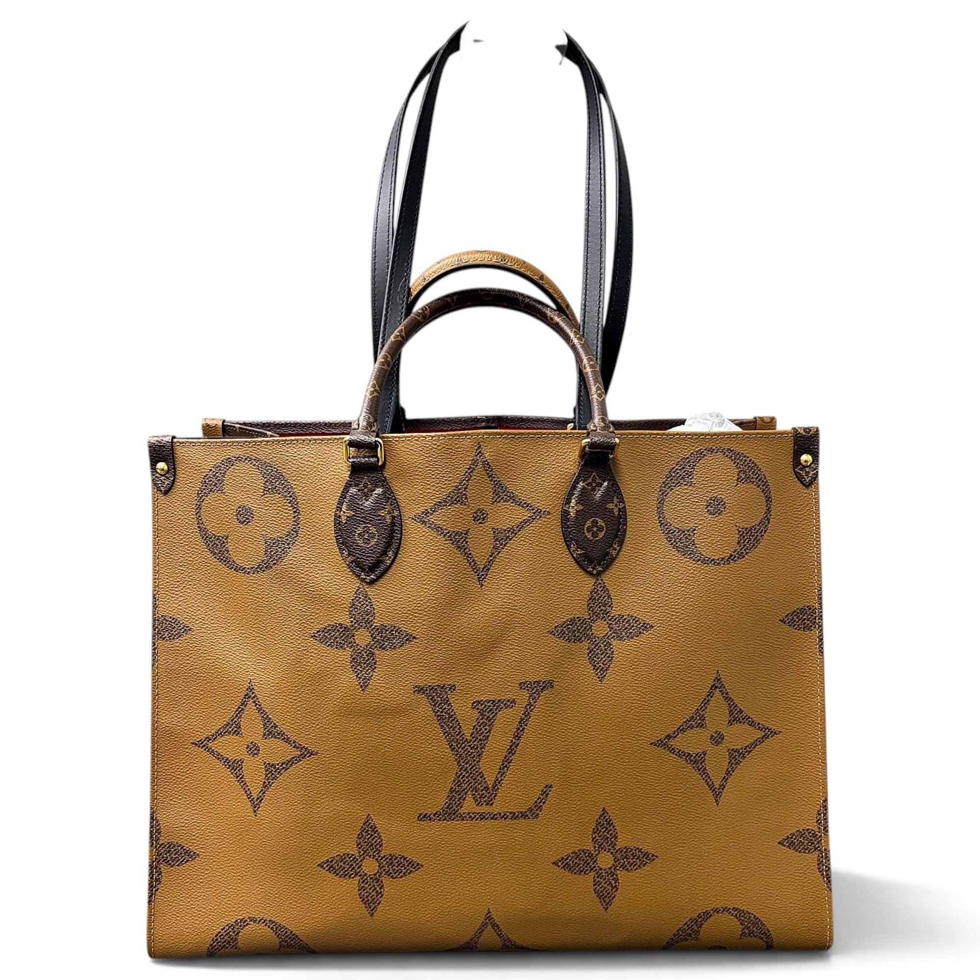 Onthego leather handbag