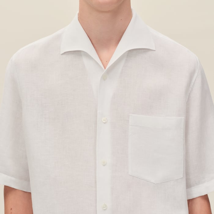 Blanc Short-sleeve Straight Cut Shirt With Notched Collar