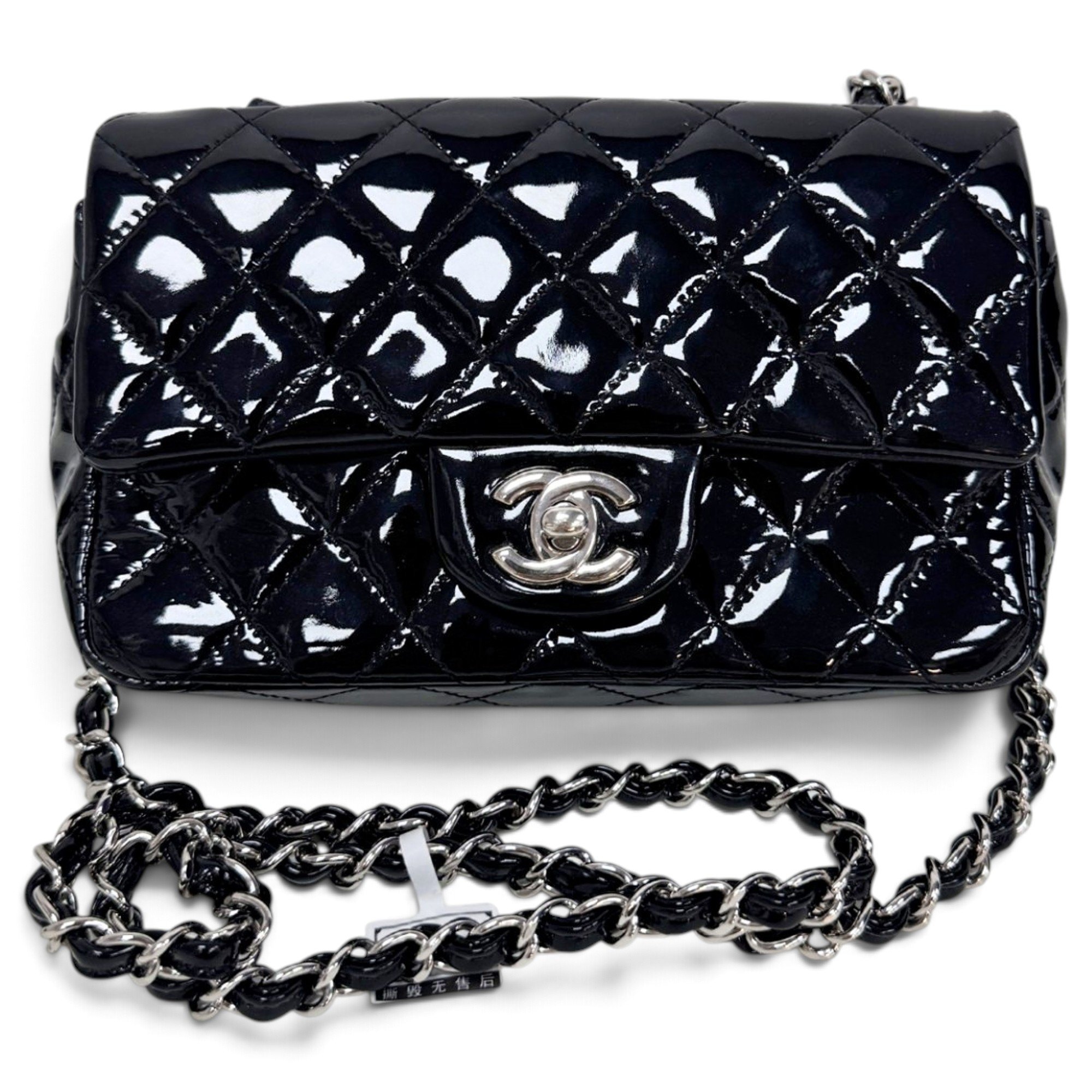 Timeless/Classique patent leather handbag