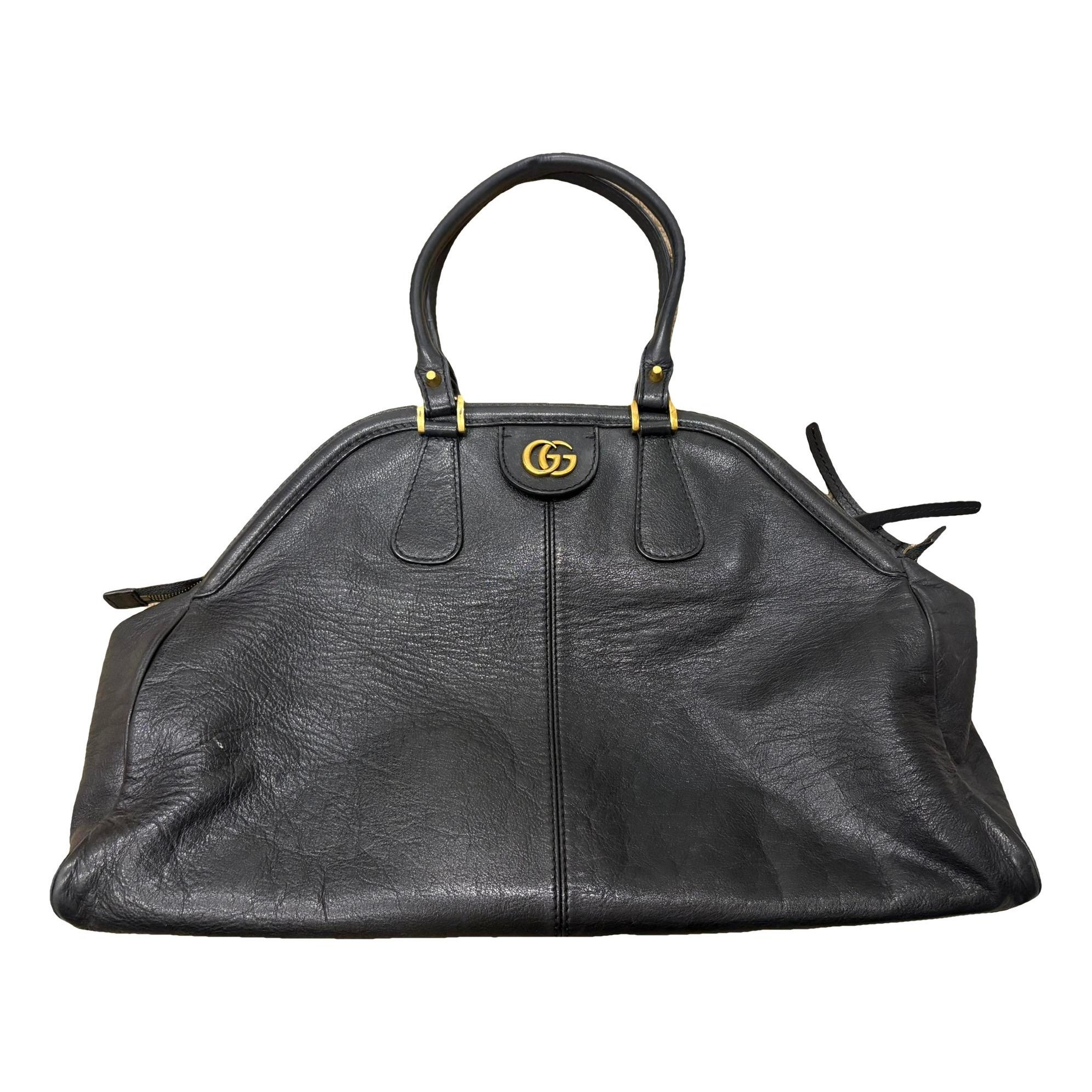 Re(belle) leather bowling bag