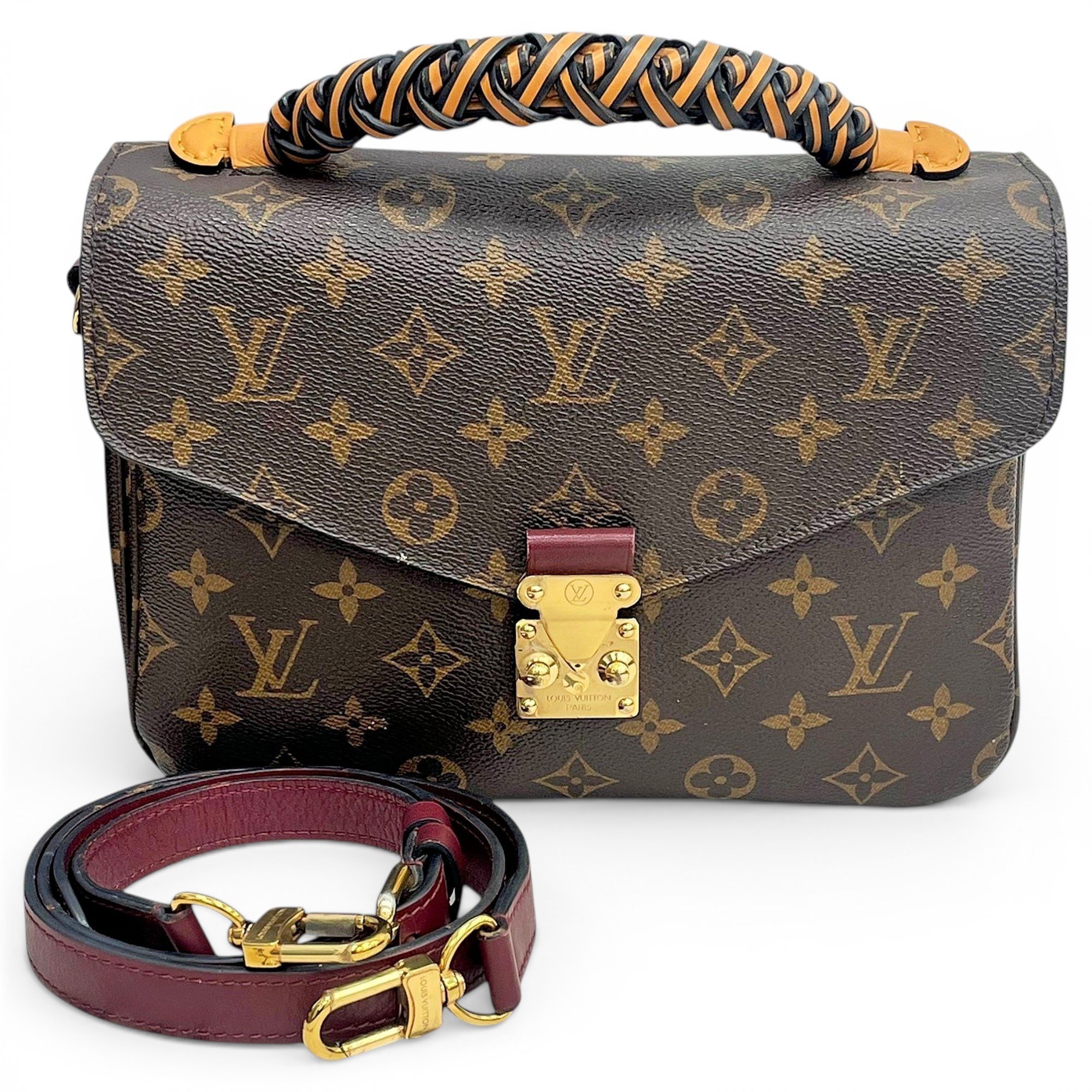 Metis leather handbag