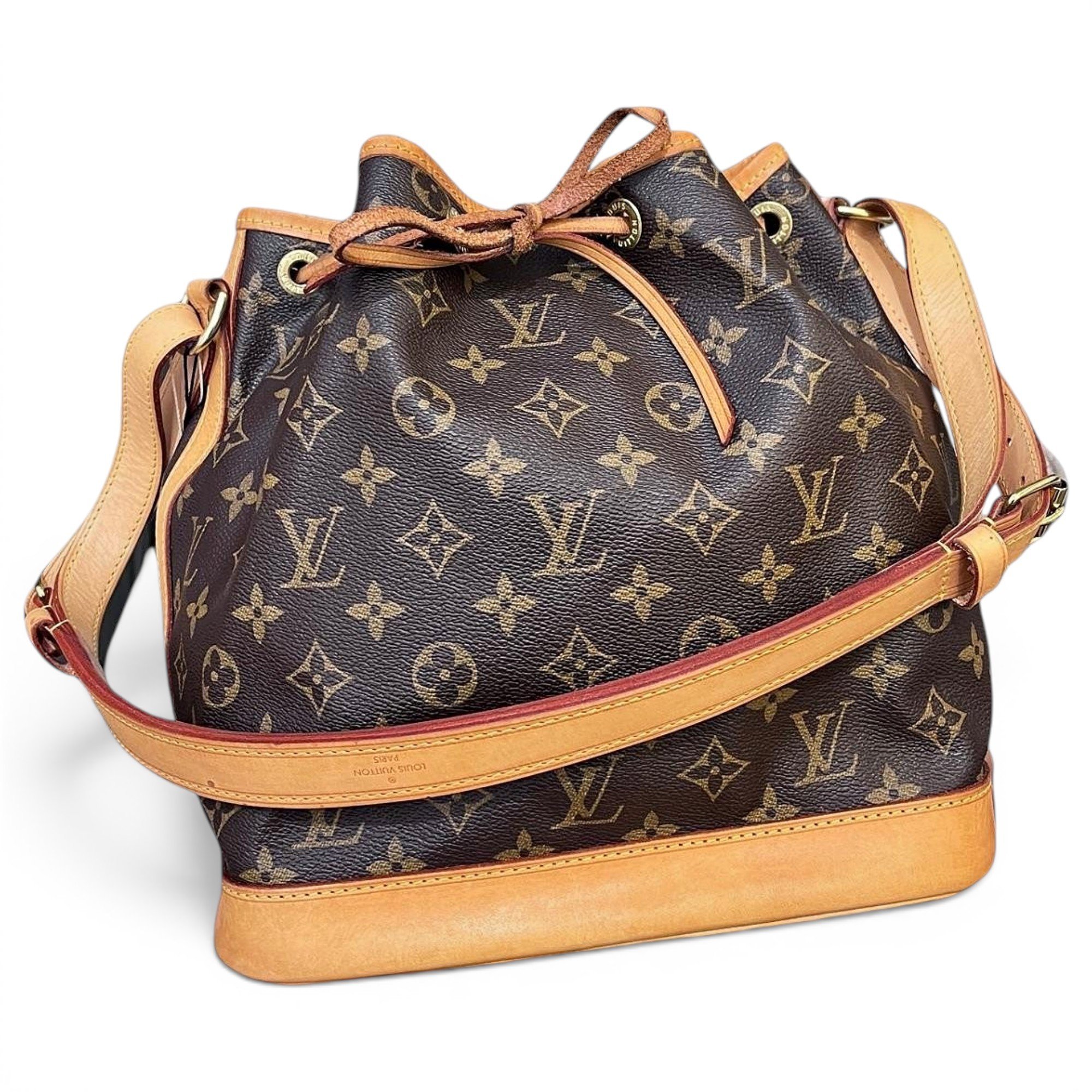 NéoNoé leather handbag