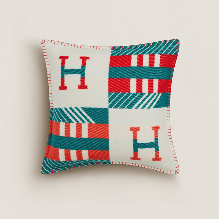 Avalon Jump'H Pillow