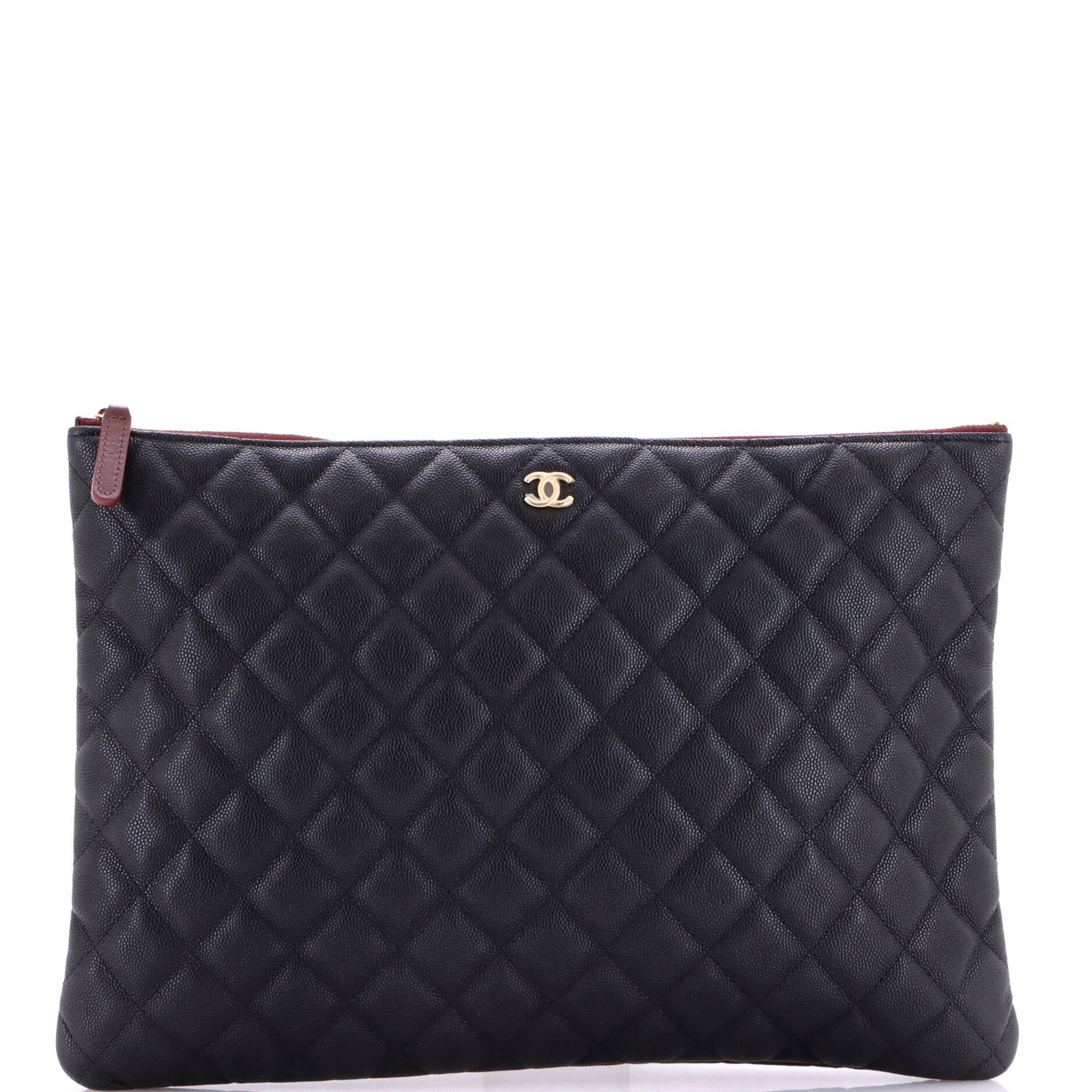 O Case Clutch Quilted Caviar Large