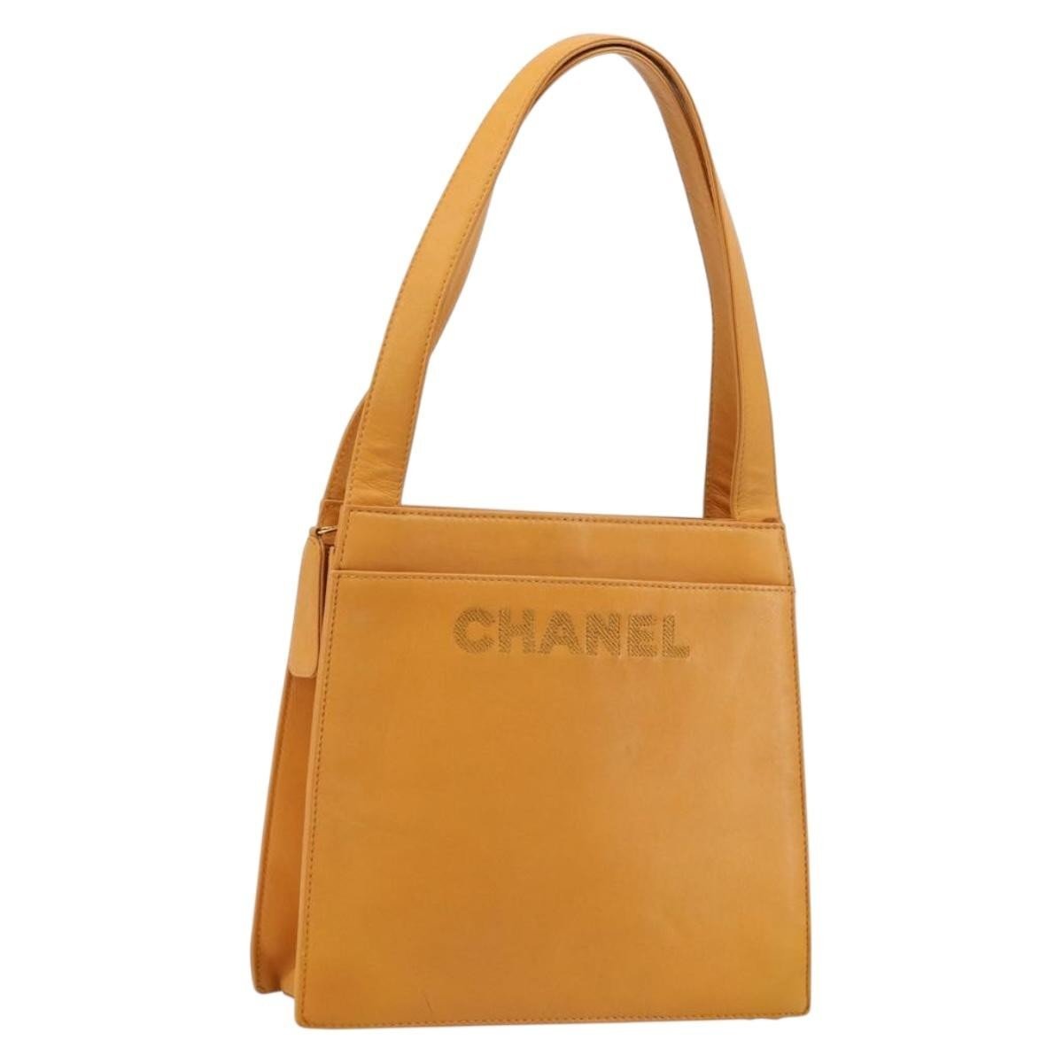 Leather tote