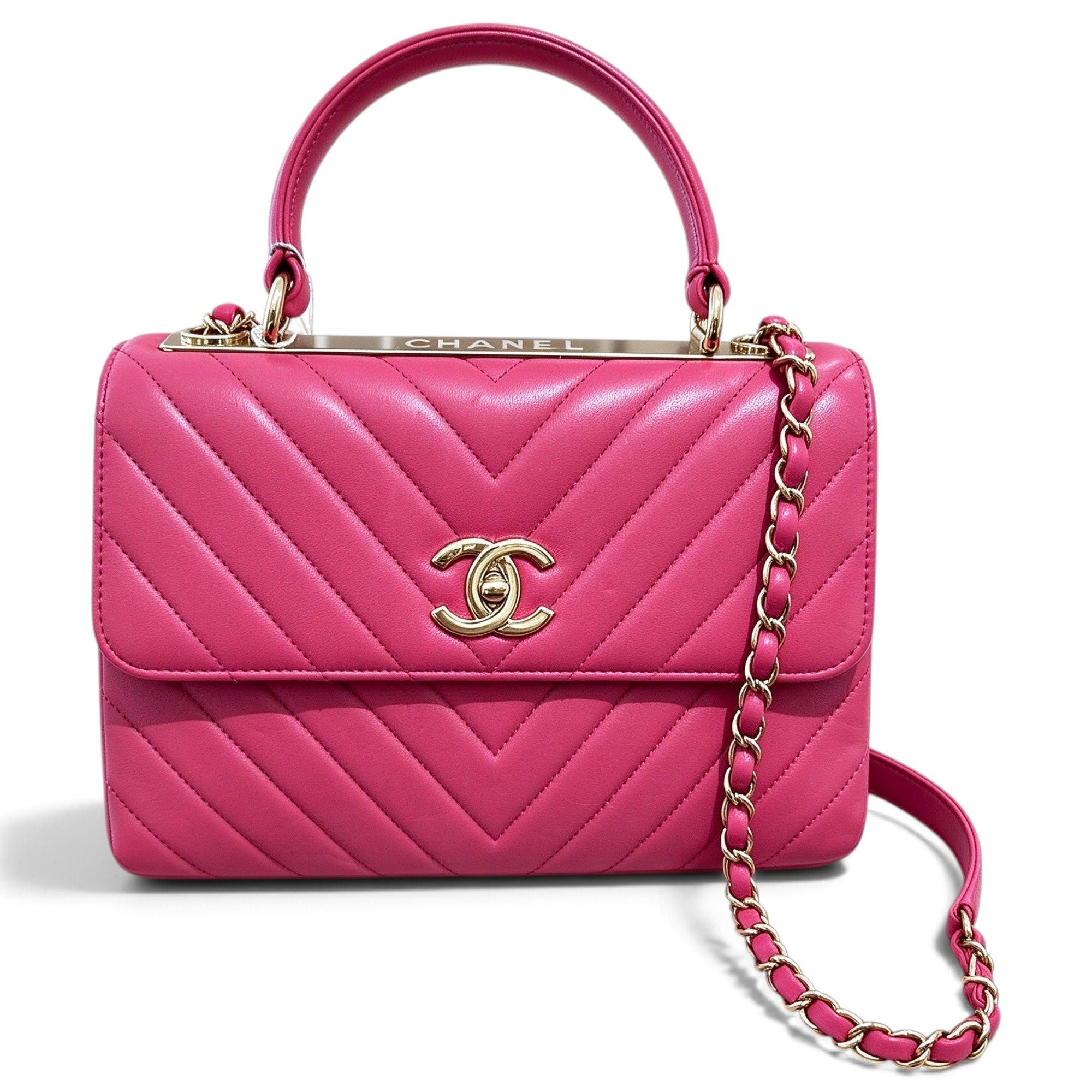 Trendy CC Top Handle leather handbag