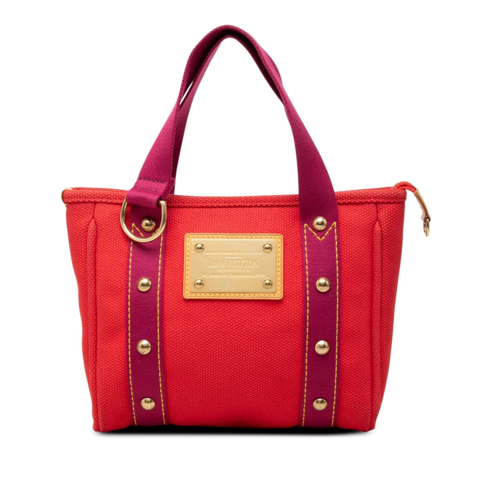 Antigua cloth handbag