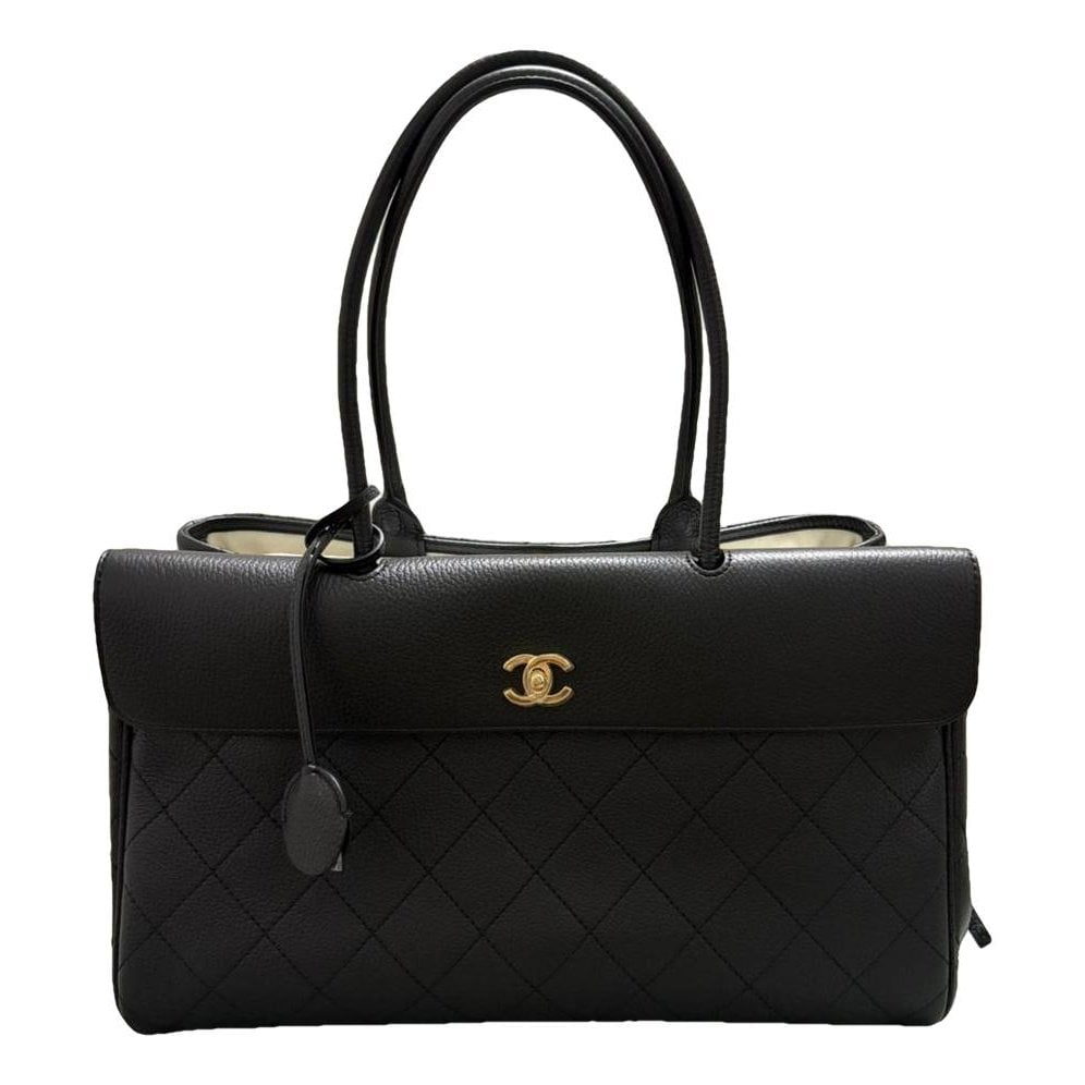 Leather tote
