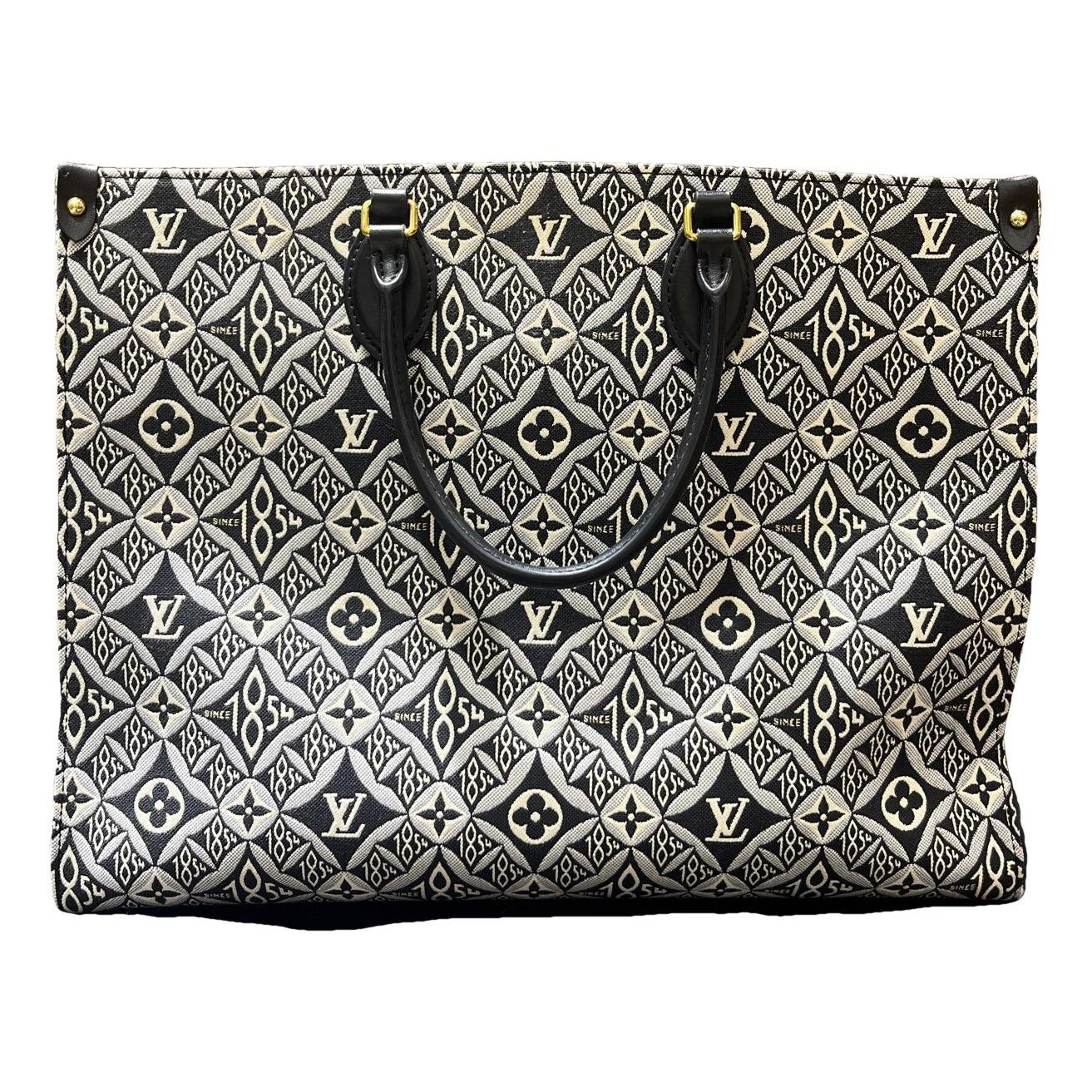 Onthego leather handbag