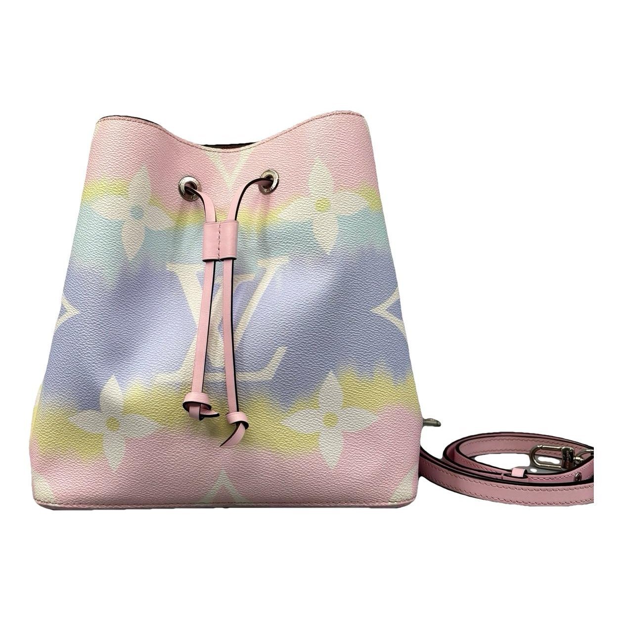 NéoNoé vinyl handbag