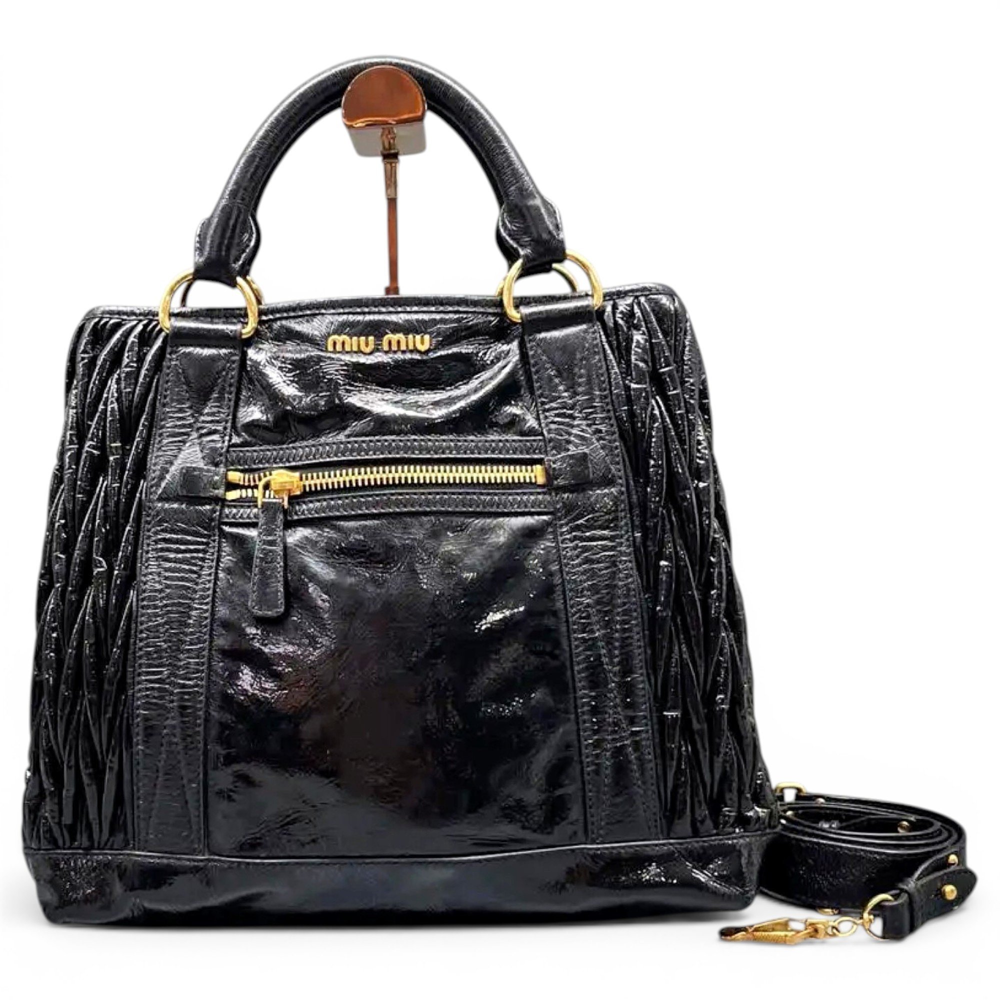 Leather handbag