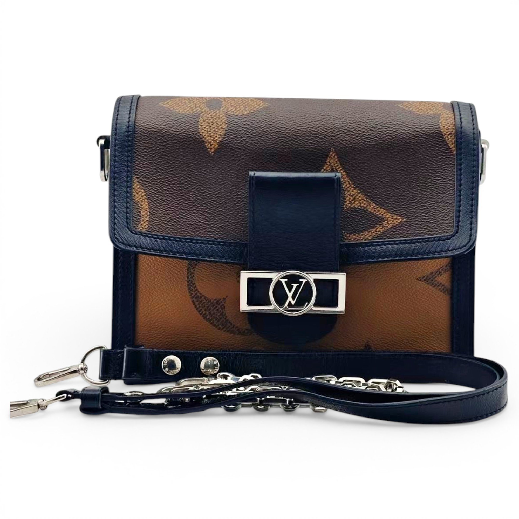 Dauphine leather crossbody bag