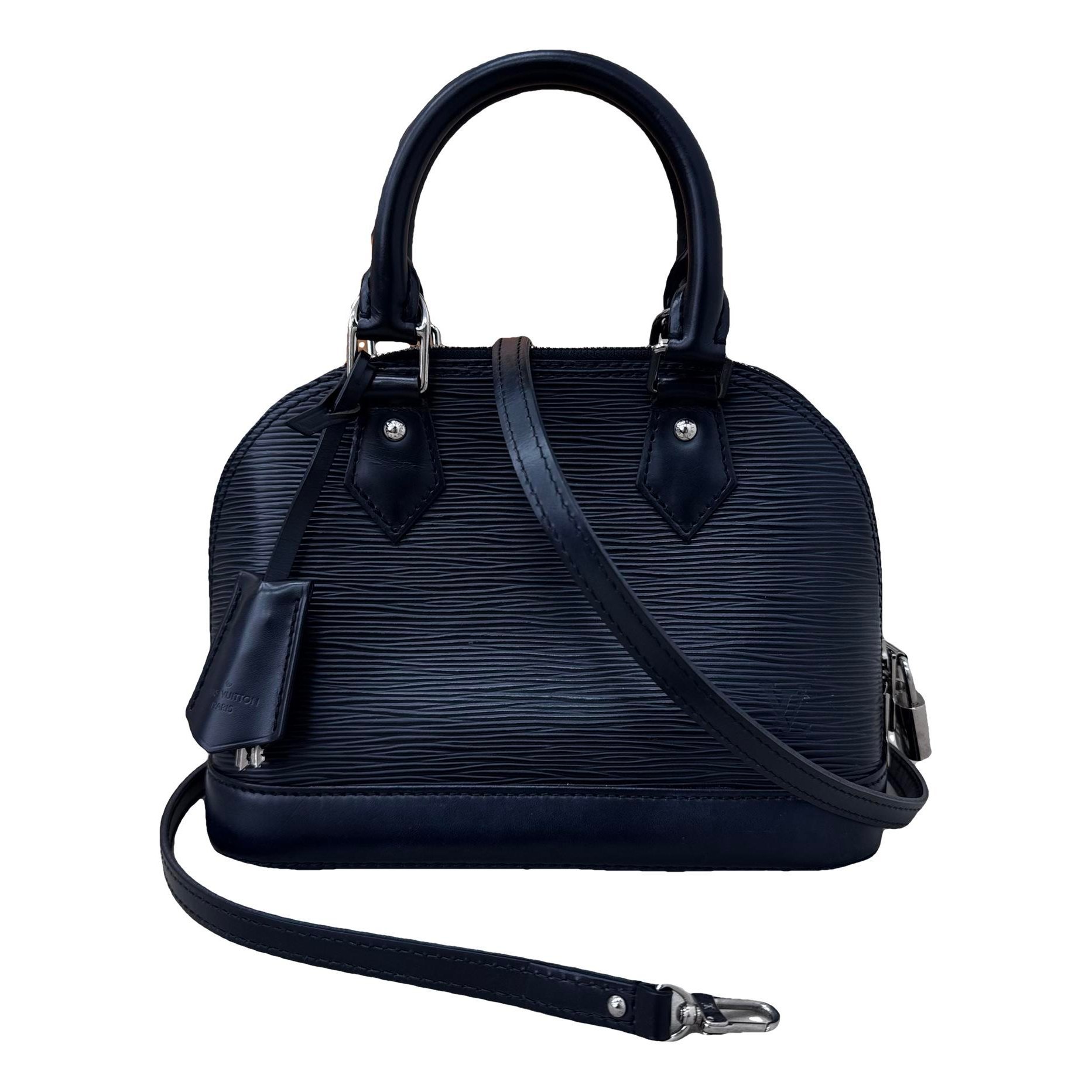 Alma BB leather handbag