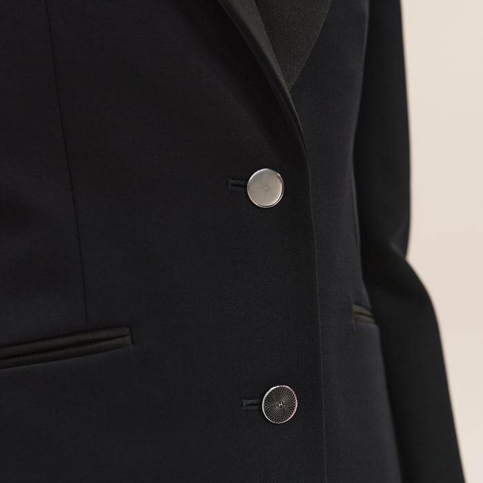 Bleu Noir Tuxedo