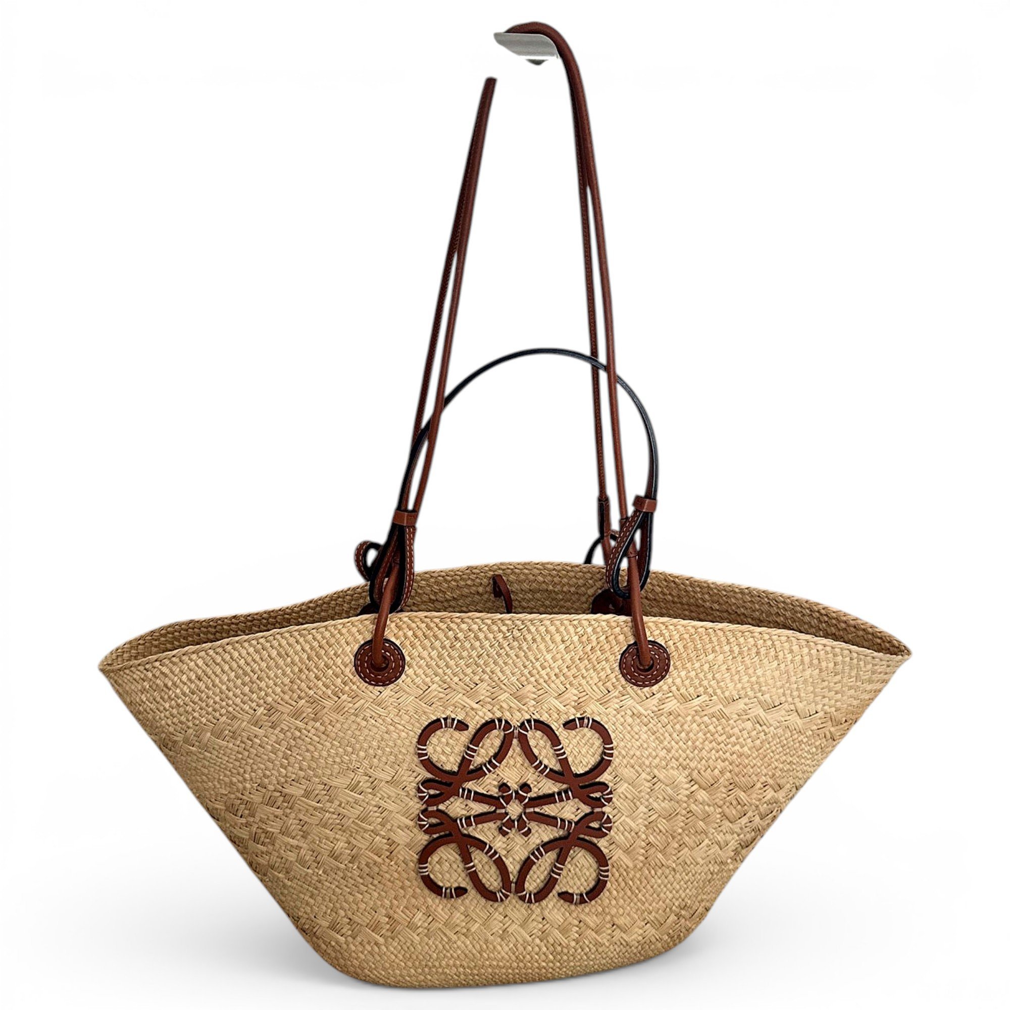 Anagram Basket leather handbag