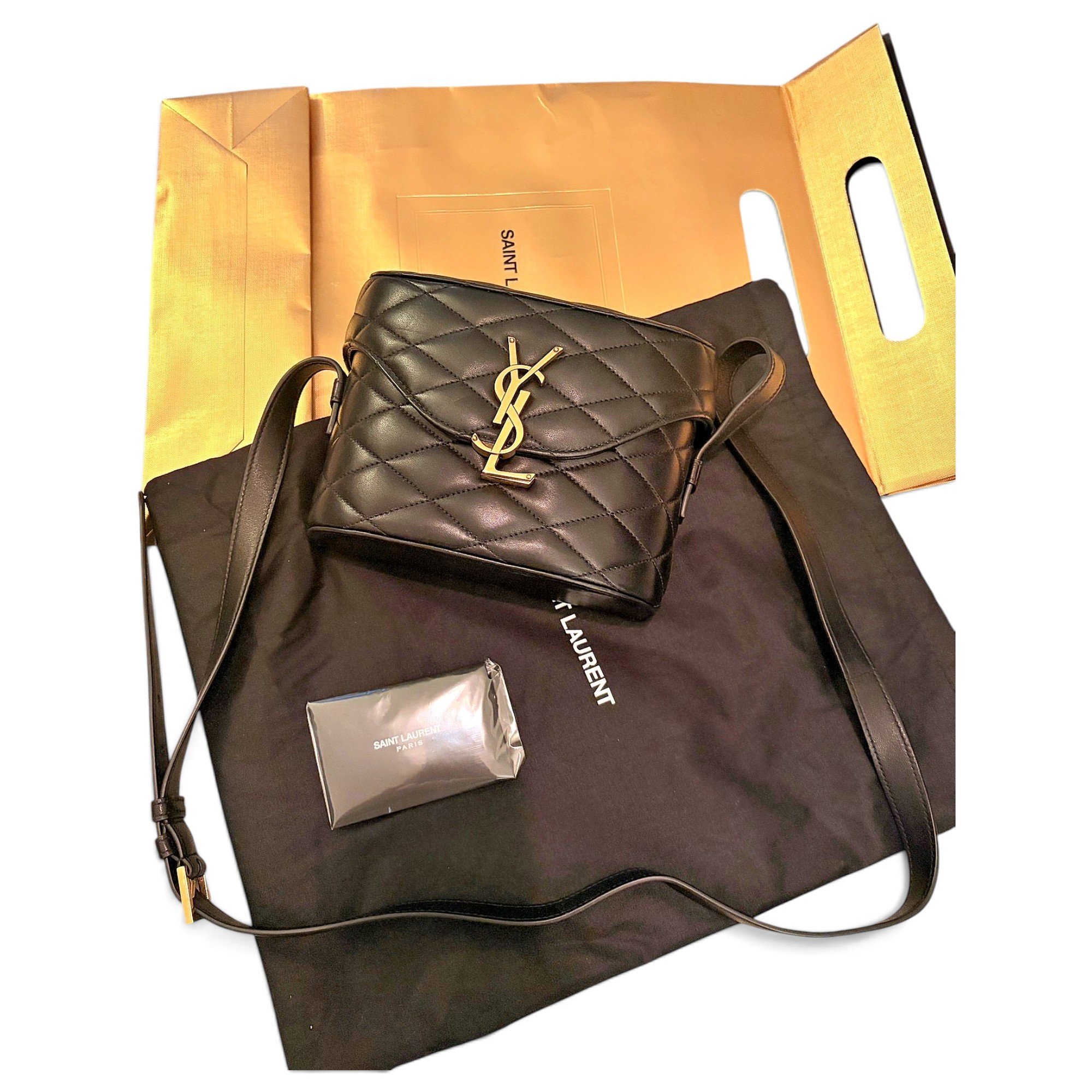 Leather crossbody bag