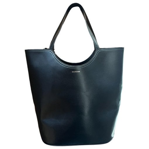 Leather tote