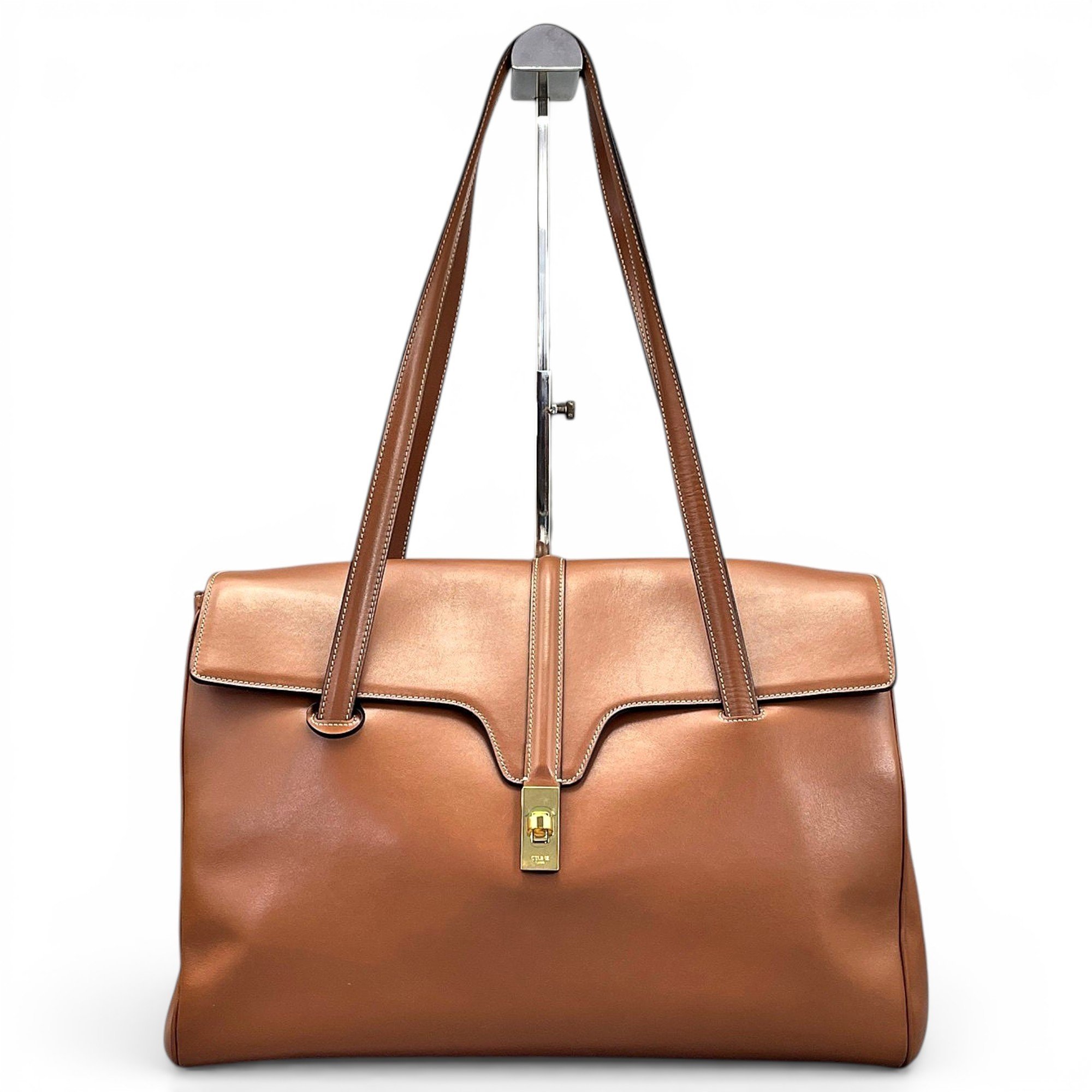 Sac 16 leather handbag