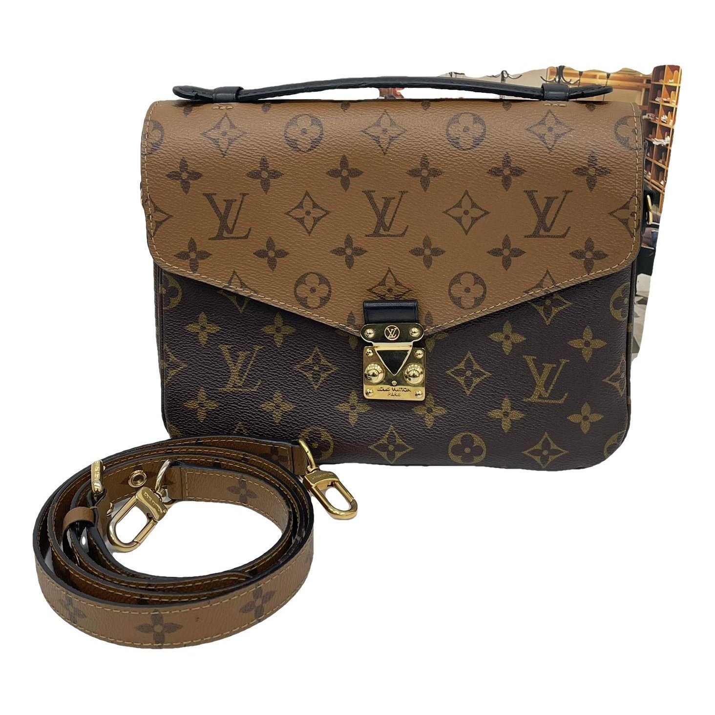 Metis leather handbag
