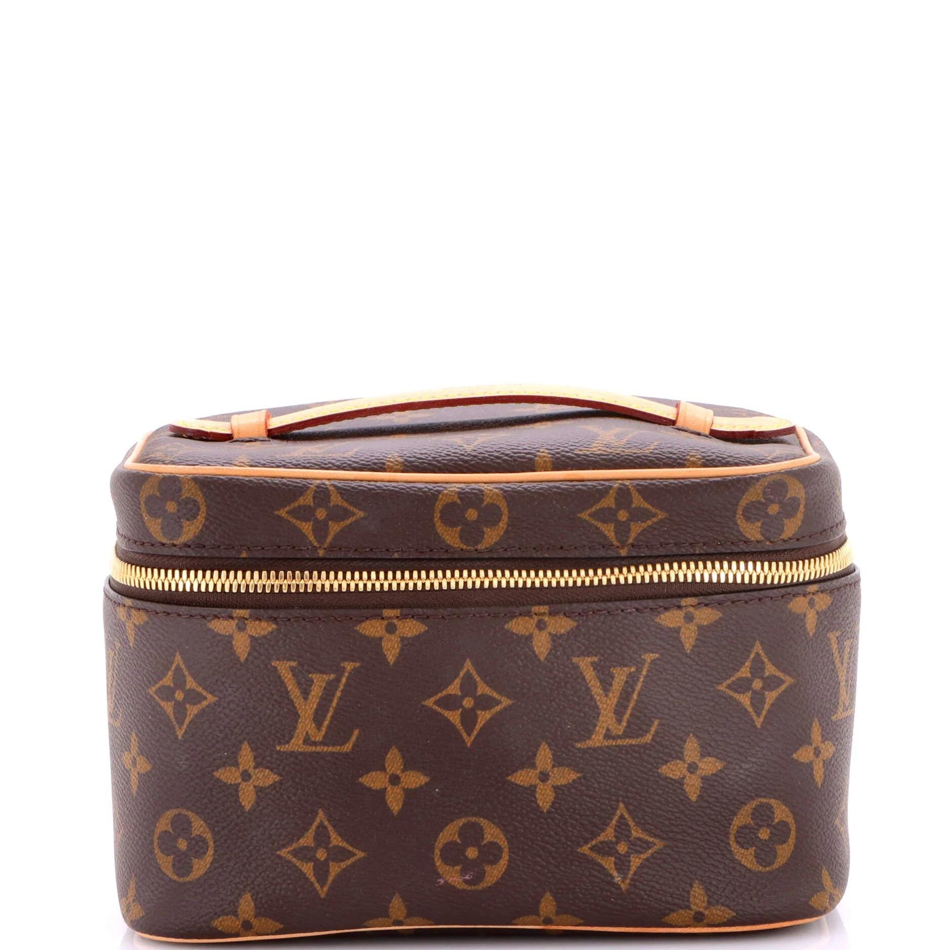Cloth vanity case