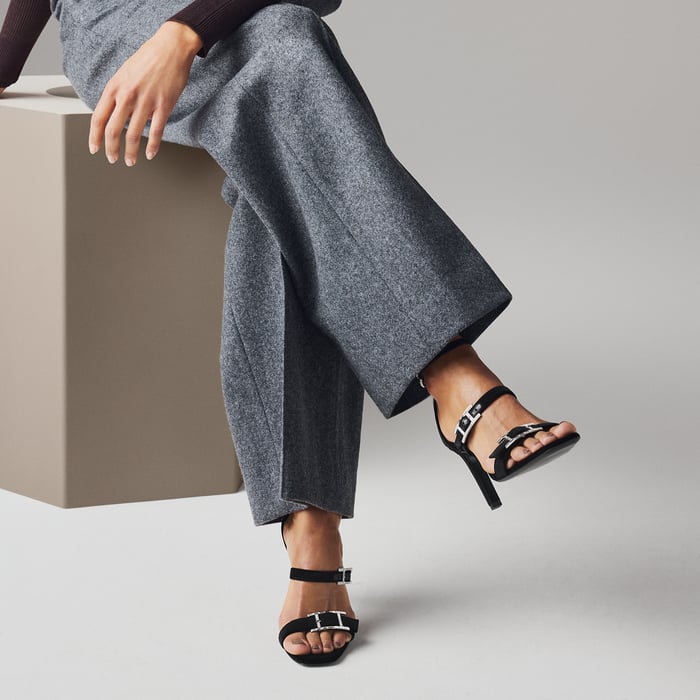 Noir Liv 90 Sandal